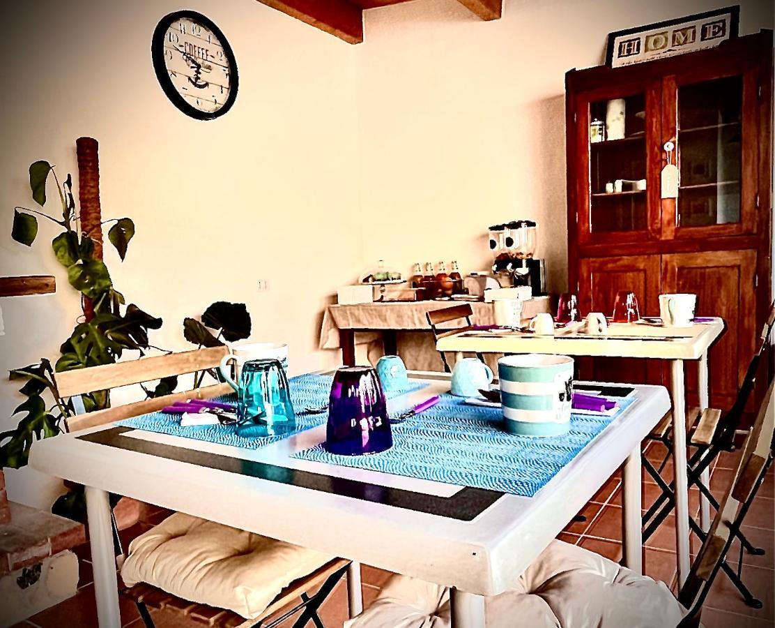 B&B Le Pavoncelle Sarde 弗里米尼迪夸尔图 外观 照片